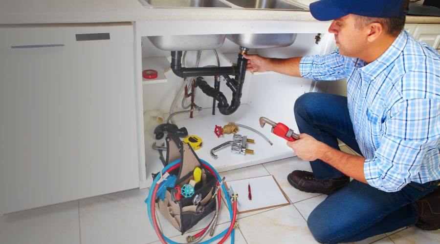 Local expert plumbing services in Tenmile, OR